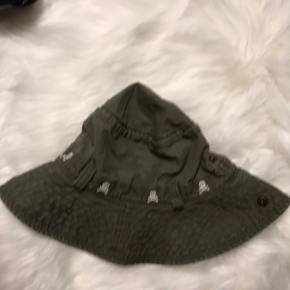 Gap hat army green M/L Baby Gap